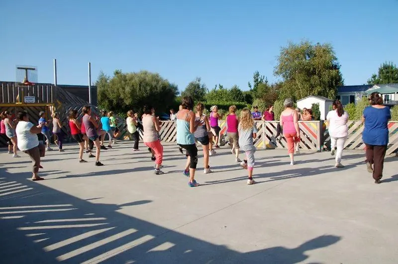 Camping Maeva Escapades Les Hauts De Port Penvenan Campsite